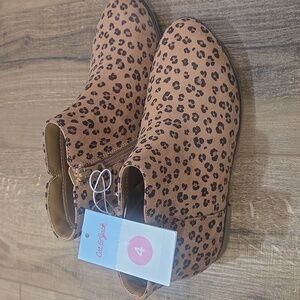 Cat & Jack Tan Leopard Print Boots